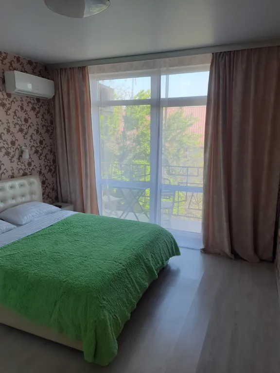 Таунхаус в центре города курорта