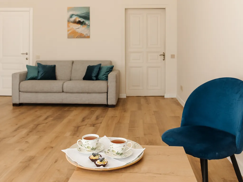 Квартира с новым ремонтом в 300 м от Эрмитажа в части Владимирского дворца