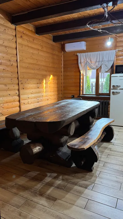 Дом с баней и бассейном