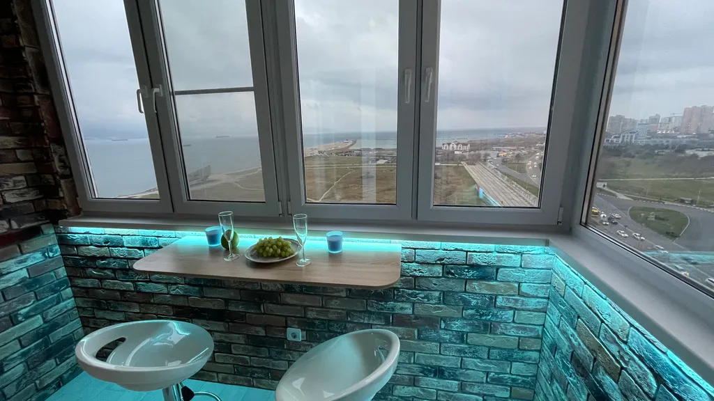 Апартаменты у моря бизнес-класса с видом на море и авторским ремонтом