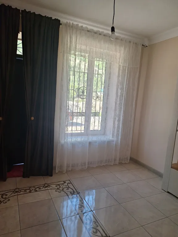 Домик на холме