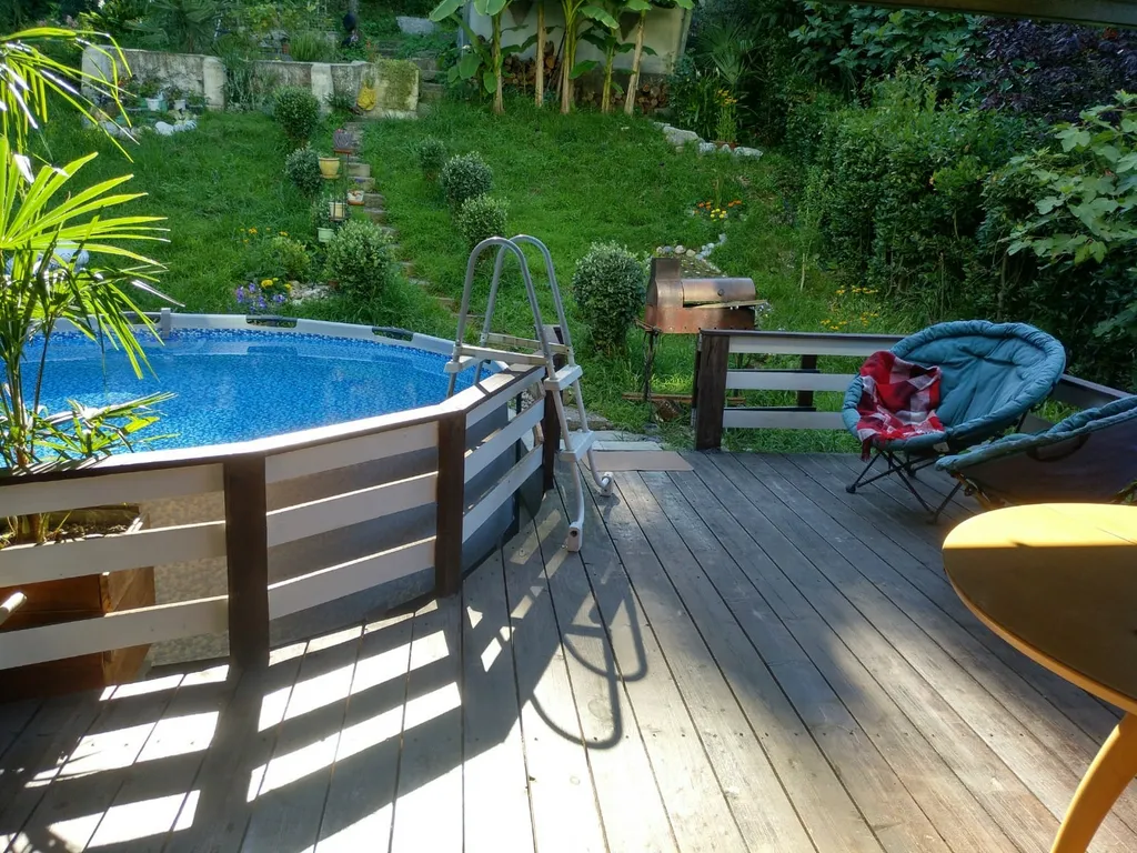 Коттедж Дом с бассейном — аренда посуточно в Веселое