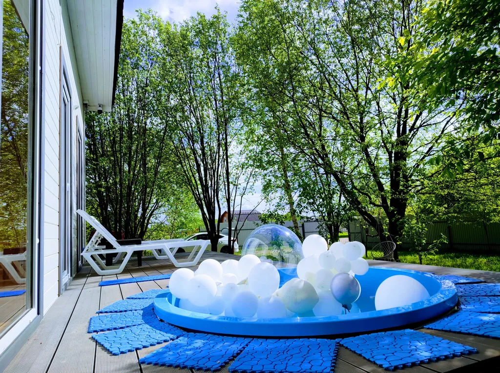 Домик в лесу с собственной горячей купелью 15 минут до центра города