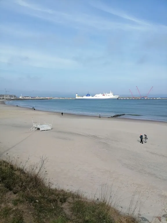 Квартира 2-комнатная Квартира — Пионерский