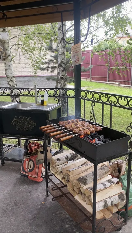 Стильный коттедж с банкетным залом под свадьбы и юбилеи