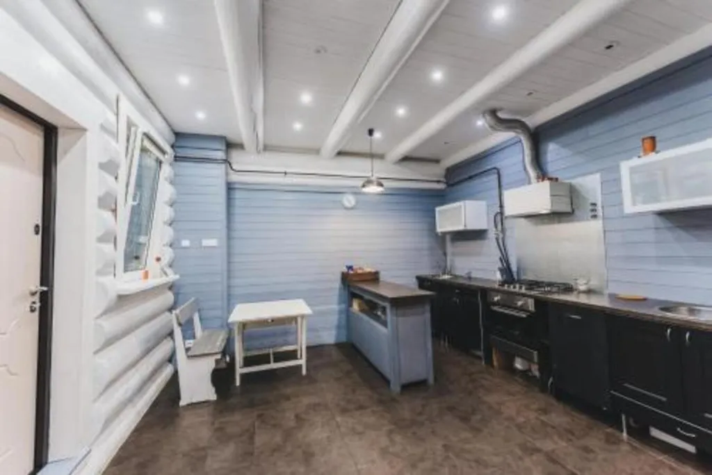 Семейный номер с санузлом на этаже