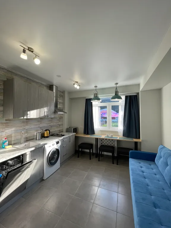 Апартаменты с балконом, отдельной спальней Синие горы напротив Казино