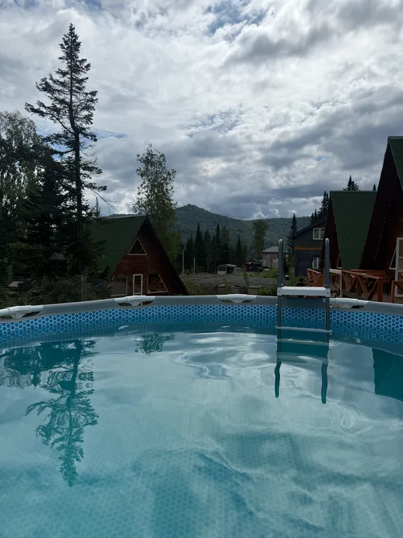 Коттедж Шале в стиле A-frame с видом на горы и лес — Шерегеш