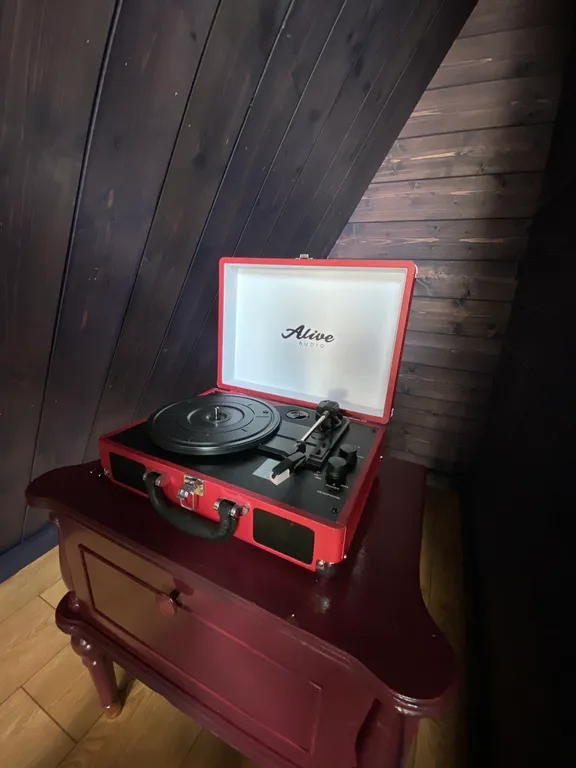 Smaland Ranta house-шале на высоком берегу с видом на реку и закат