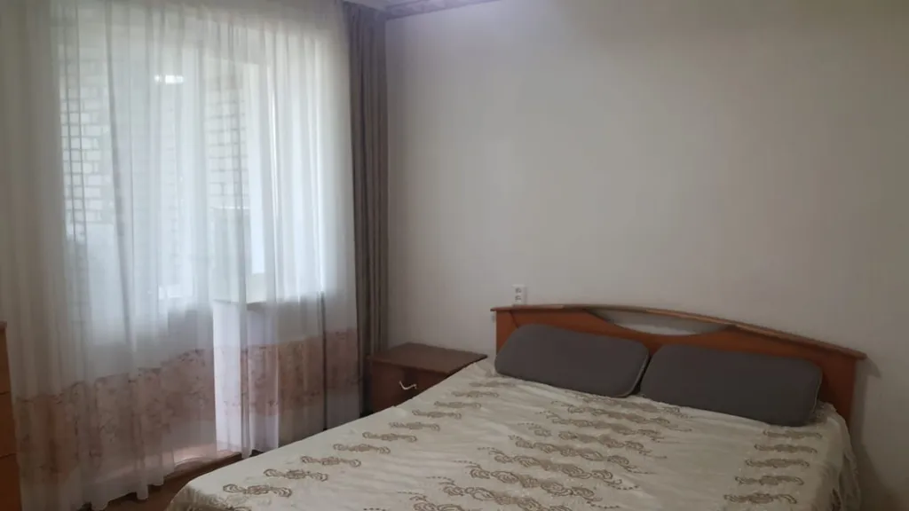 4-комнатная Квартира