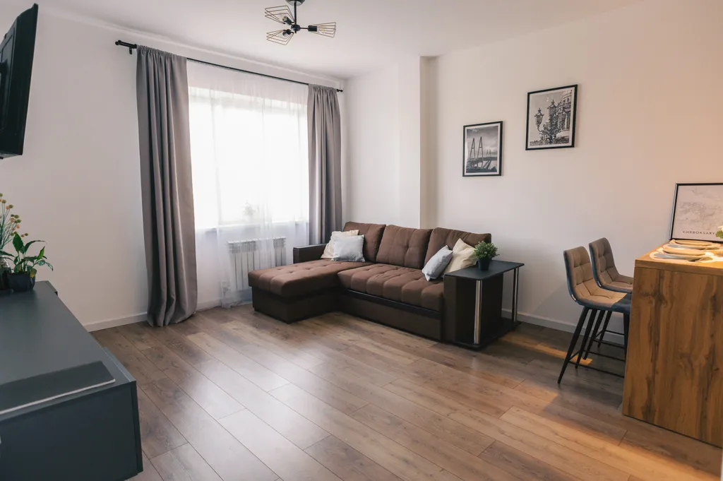 Новая квартира у Залива, рядом речной порт, Волга