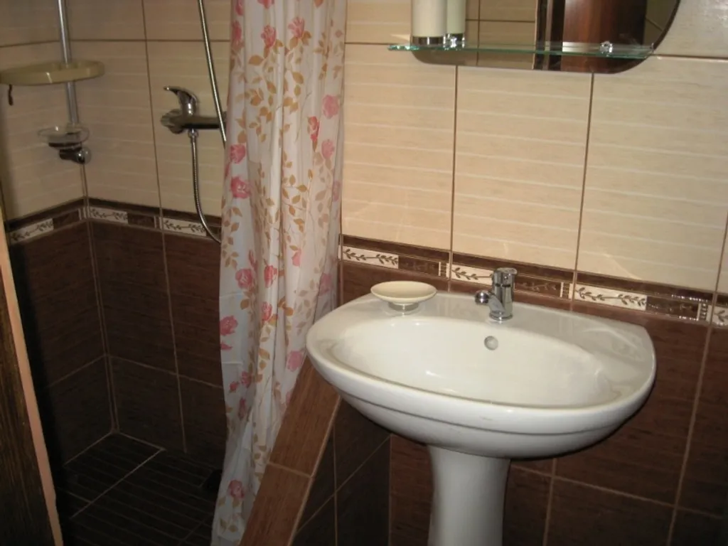 Коттедж в частном секторе