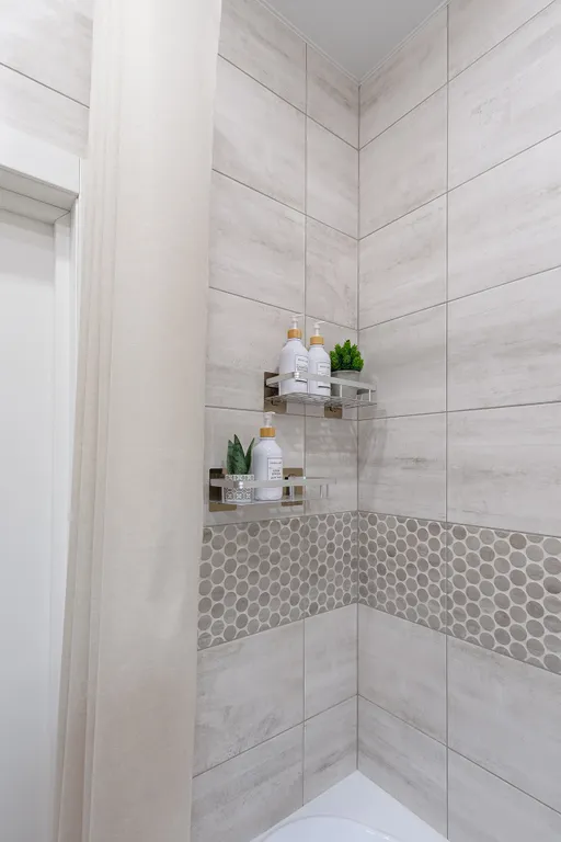 Квартира Уютная и современная квартира — Тверь