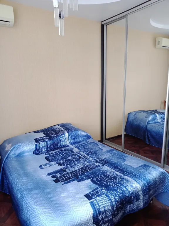 Изумительная двухкомнатная квартира у моря