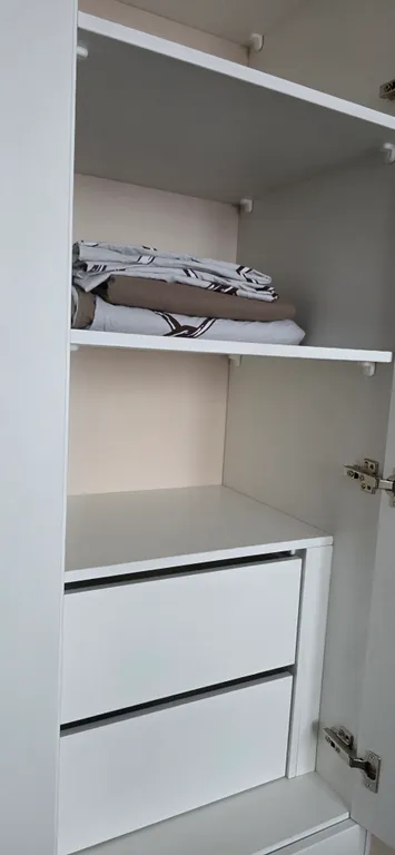 Новая, красивая, солнечная квартира с дизайнерским ремонтом.