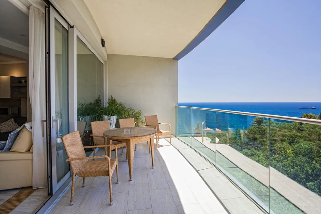 Квартира Апартамент с видом на море в ЖК Зазеркалье — аренда посуточно в Ялта