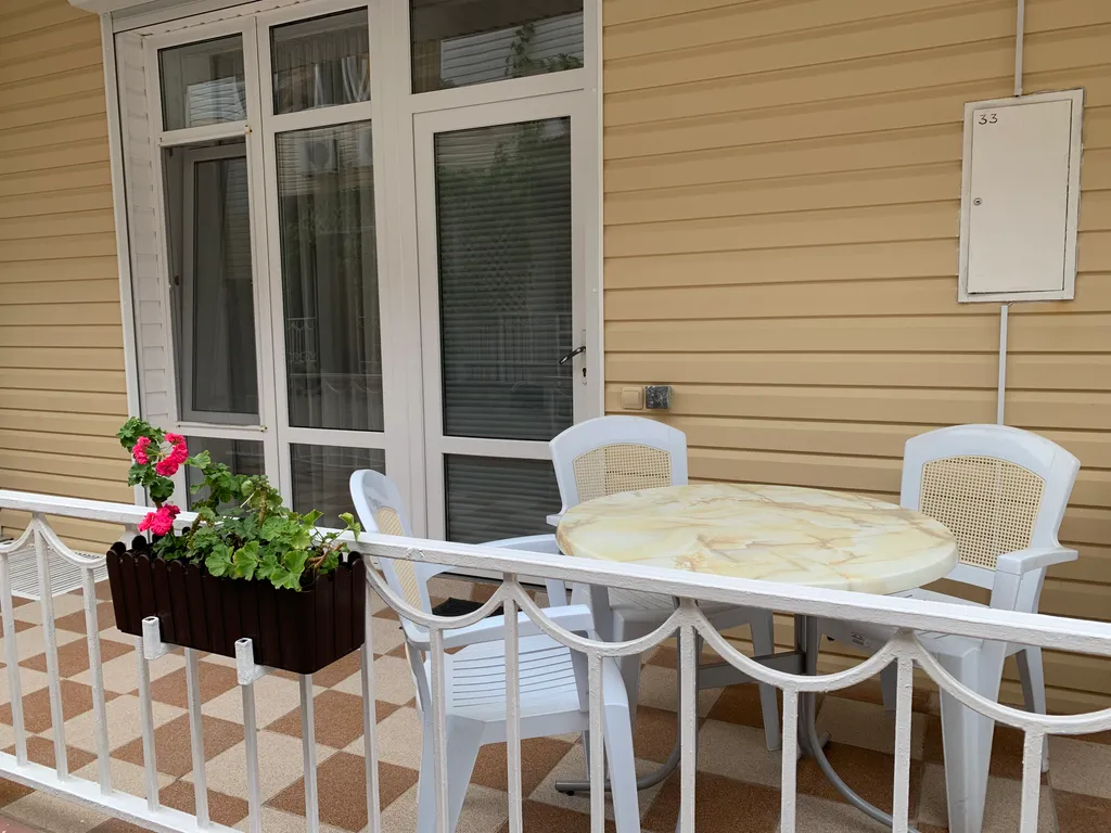 Квартира Комната — аренда посуточно в Орджоникидзе