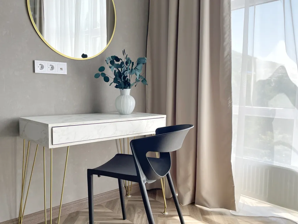 Сирень с видом на центр Пятигорска