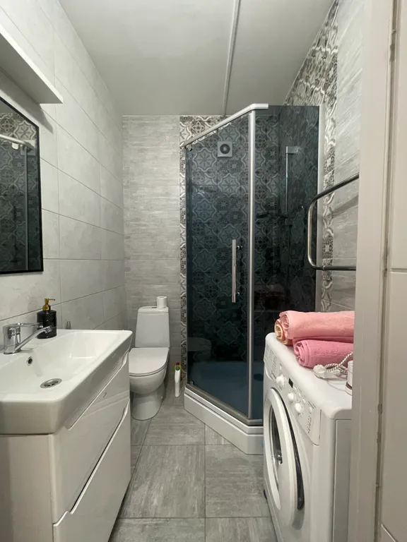 Студия в центре с кондиционером