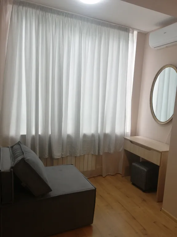 Уютная квартира с красивым видом из окна