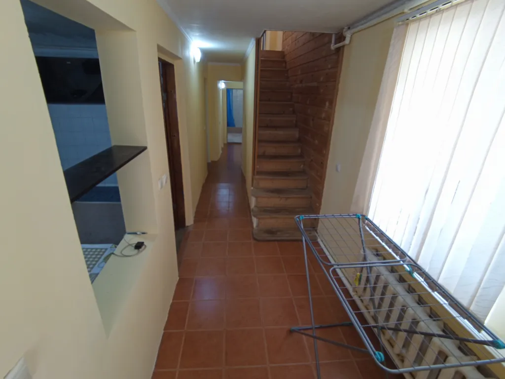 4-комнатный Дом