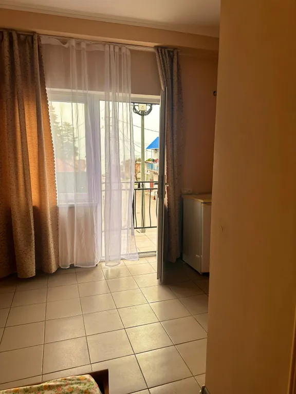 Квартира Стандарт трёхместный — Гагра