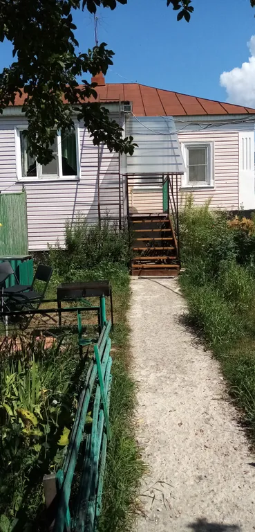 Домик с кондиционером и тихим двориком