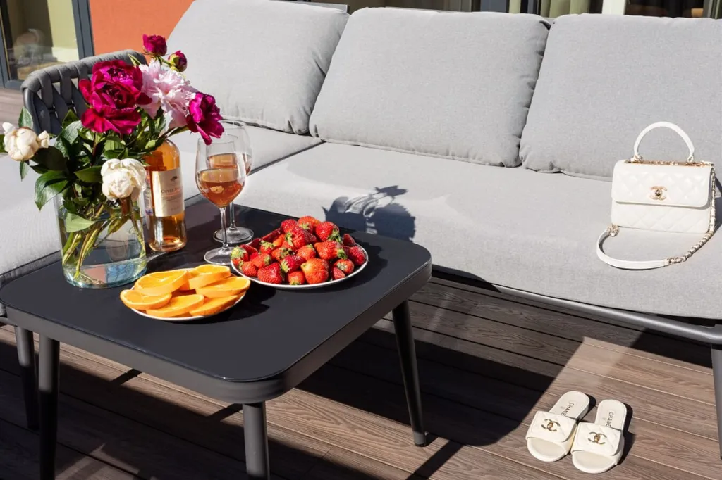 Однокомнатный апартамент релакс с террасой в самом центре