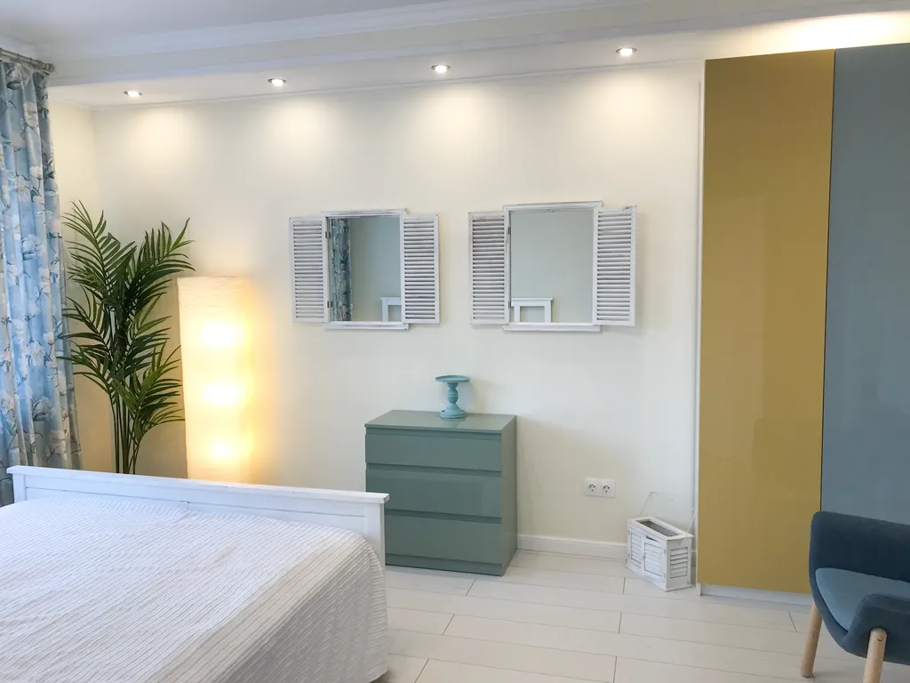 Красивая квартира на берегу залива