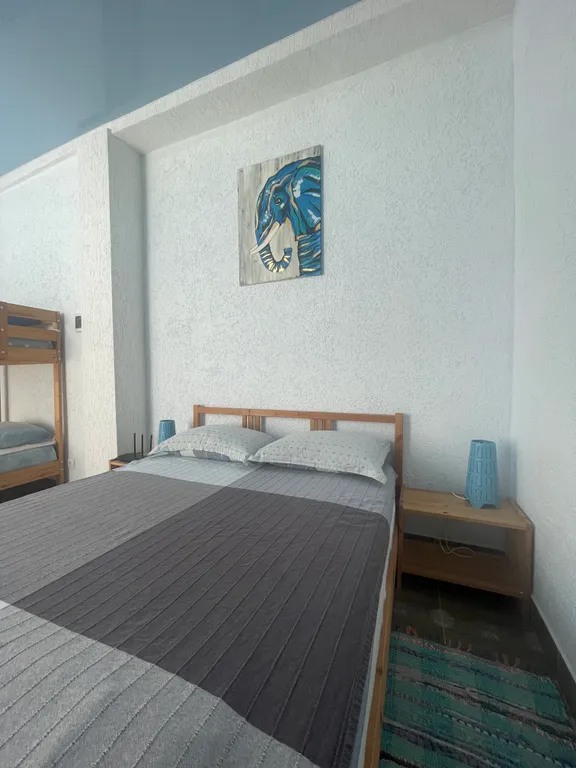 Квартира Уютный апартамент с видом на озеро — аренда посуточно в Мирный