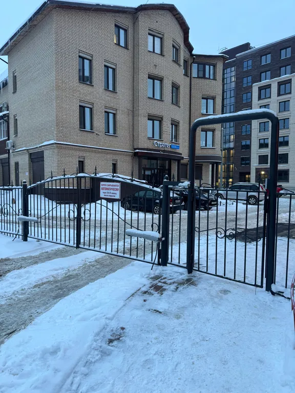 Большая евро-двухкомнатная квартира в самом центре у ТЦ Титан Арена.