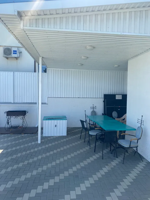 Коттедж Дом с бассейном с подогревом — Новороссийск