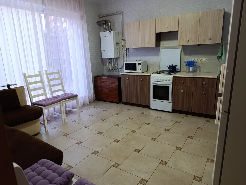 Кухаренко у друзей