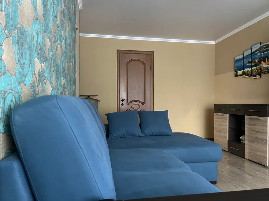 Квартира Квартира Двухкомнатная семейная в 5 минут от моря — Геленджик