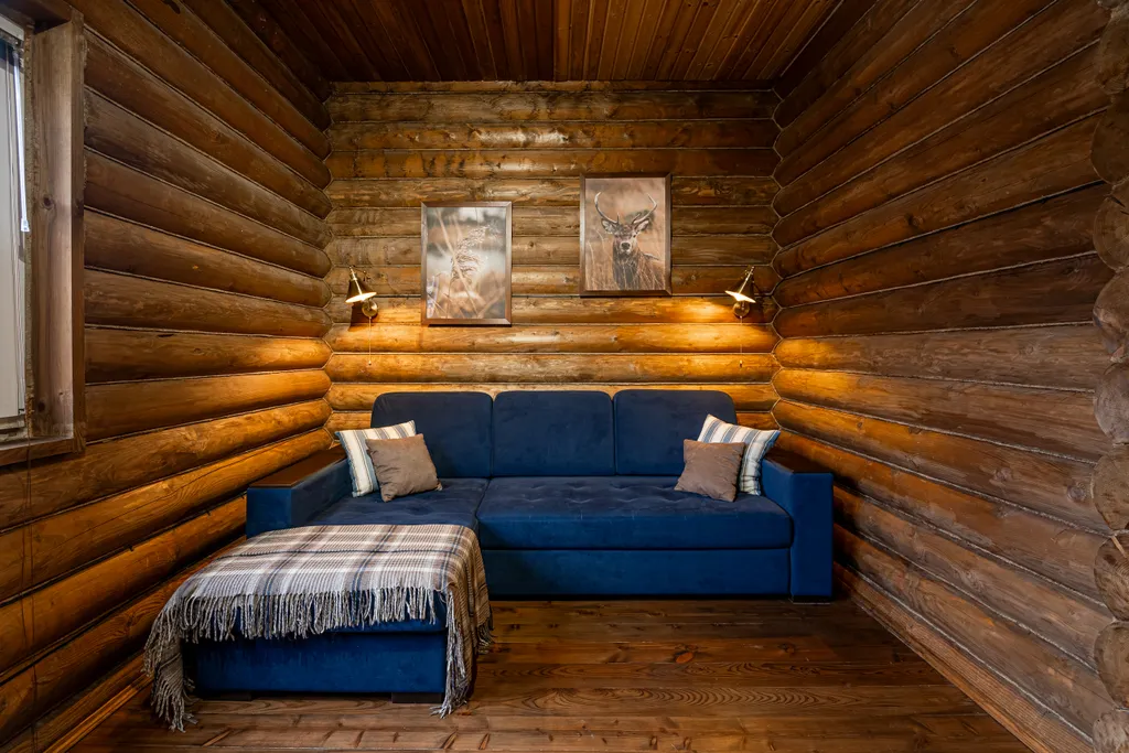 Уютный бревенчатый дом