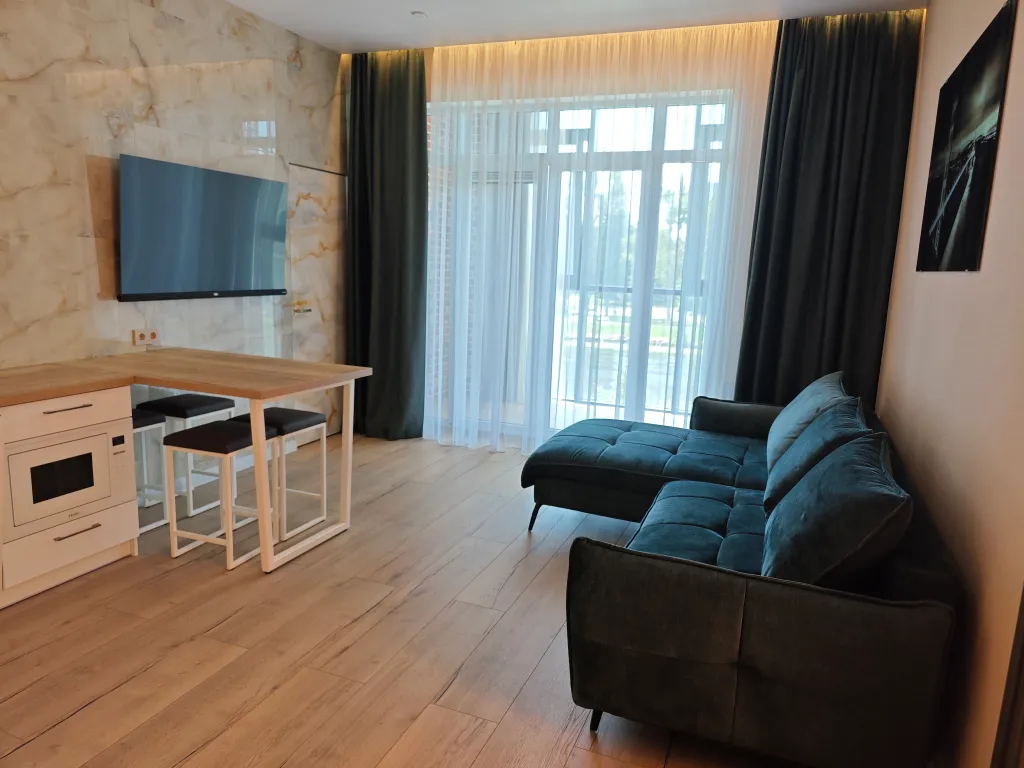 Первая линия