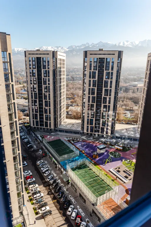 2-комнатная квартира в ЖК Комфорт Сити с видом на горы