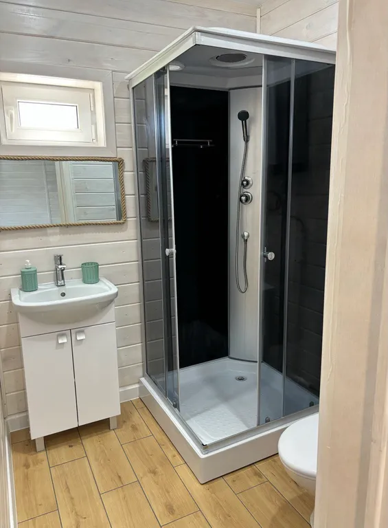 Домик в пешей доступности от моря со своей территорией