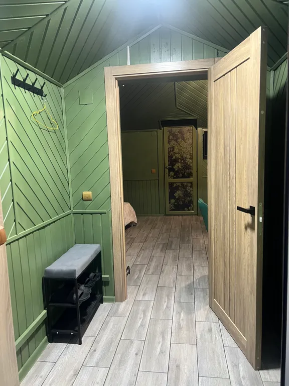 Уютный загородный домик для двоих с верандой и приватной территорией