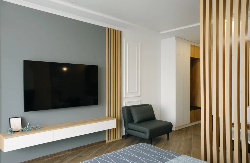 Уютная студия с видом на море, стадион и аллею Героев