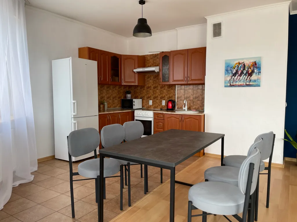 Квартира 3-комнатная Квартира — Калининград