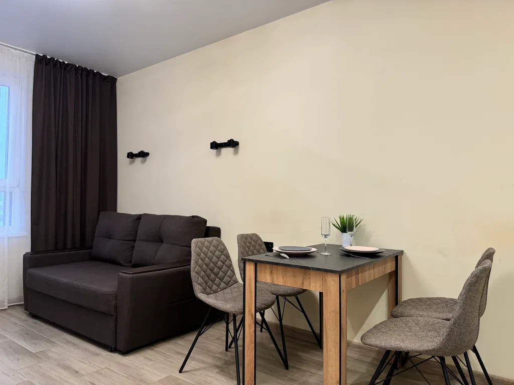 Просторная квартира у военнной части