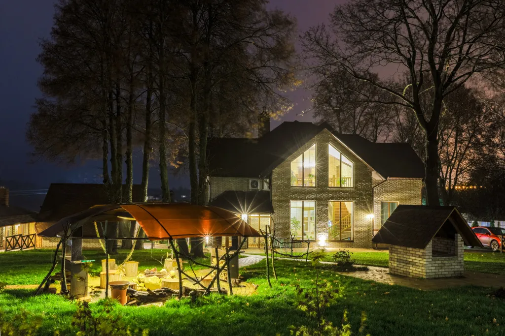 Двухкомнатный люкс с собственной верандой и своим  отдельным выходом