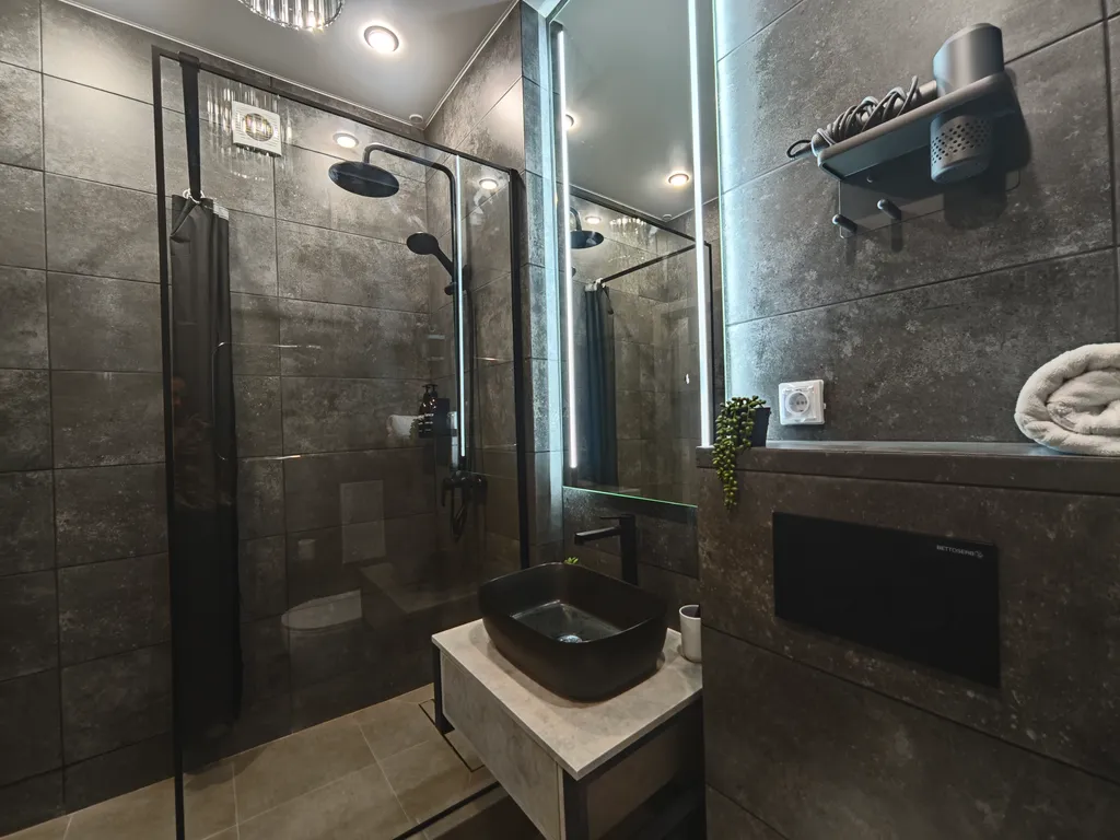 Квартира Уютные апартаменты возле краевой больницы и кристалл арены — Красноярск