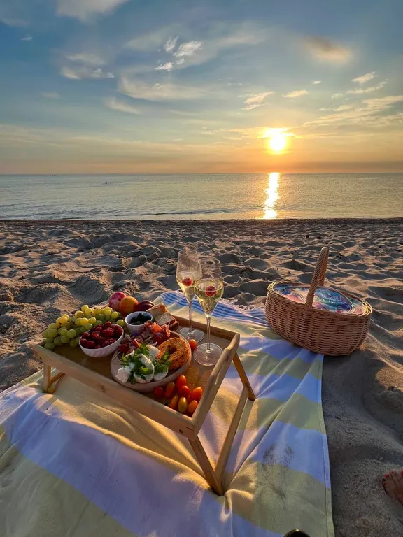 Апартаменты на первой береговой линии с боковым видом на море