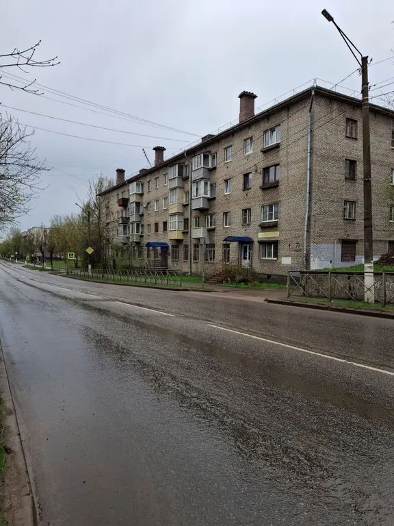 Квартира Двухкомнатная квартира — Луга