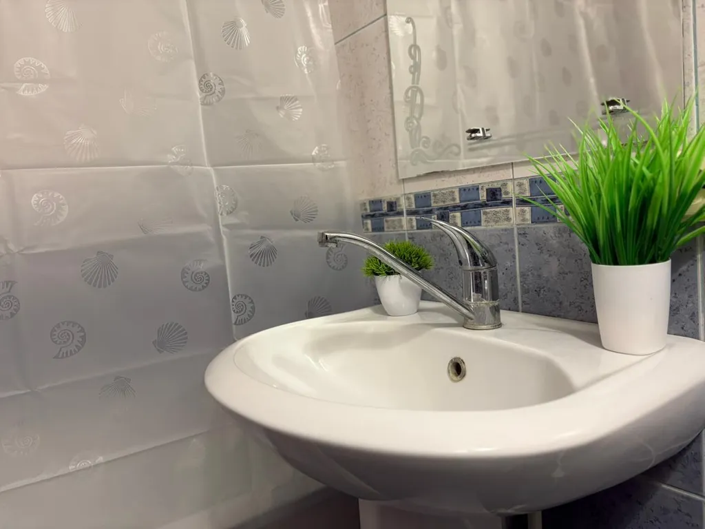 2-я квартира возле Дворца спорта