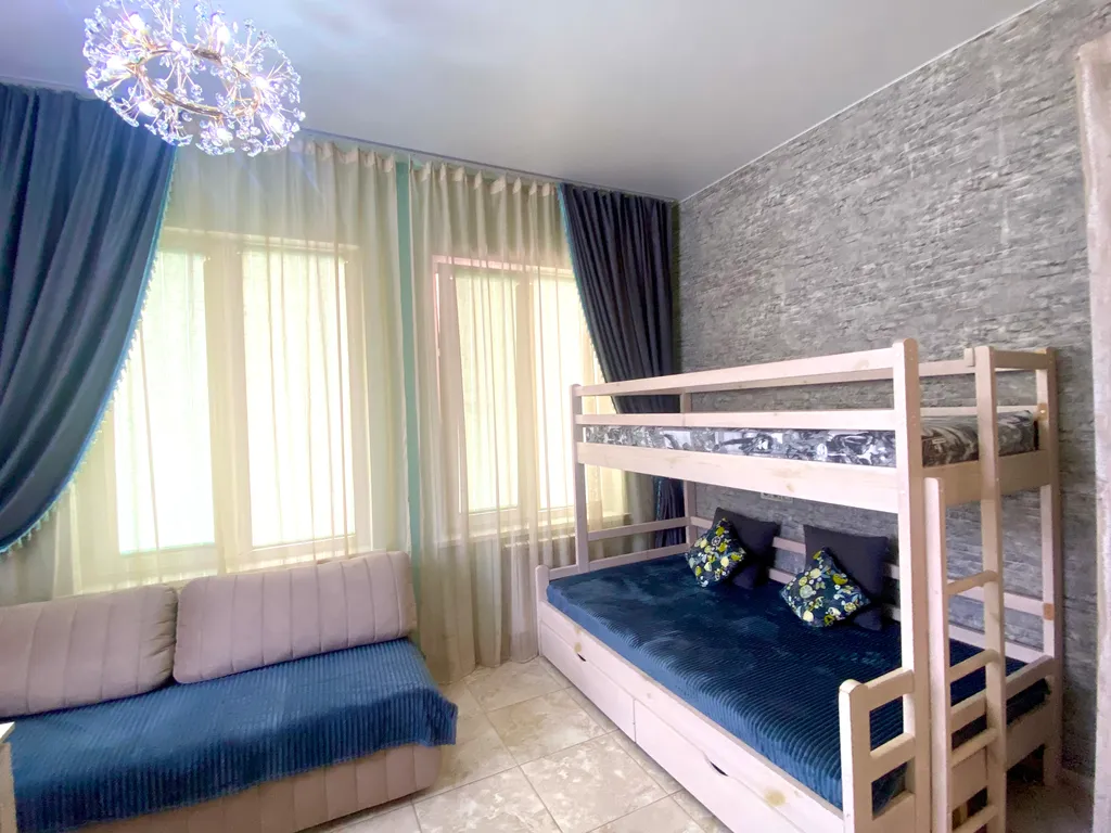 Квартира Квартира Уютная студия в хорошем месте по приятной цене — Сириус