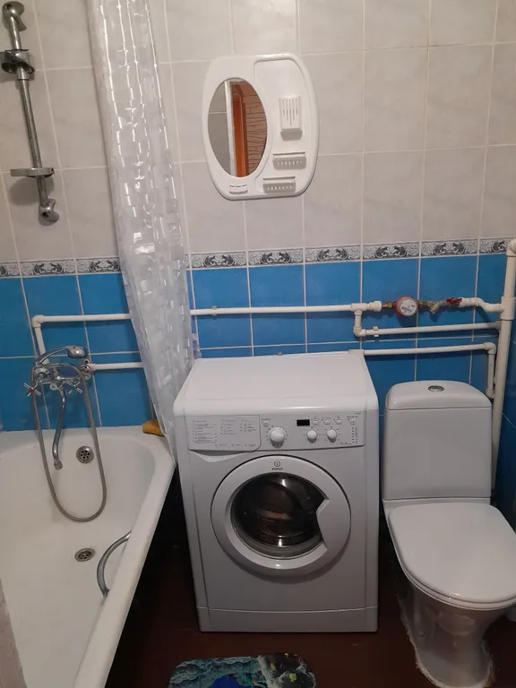 Квартира Квартира с парковкой и Wi-Fi посуточно — Ейск