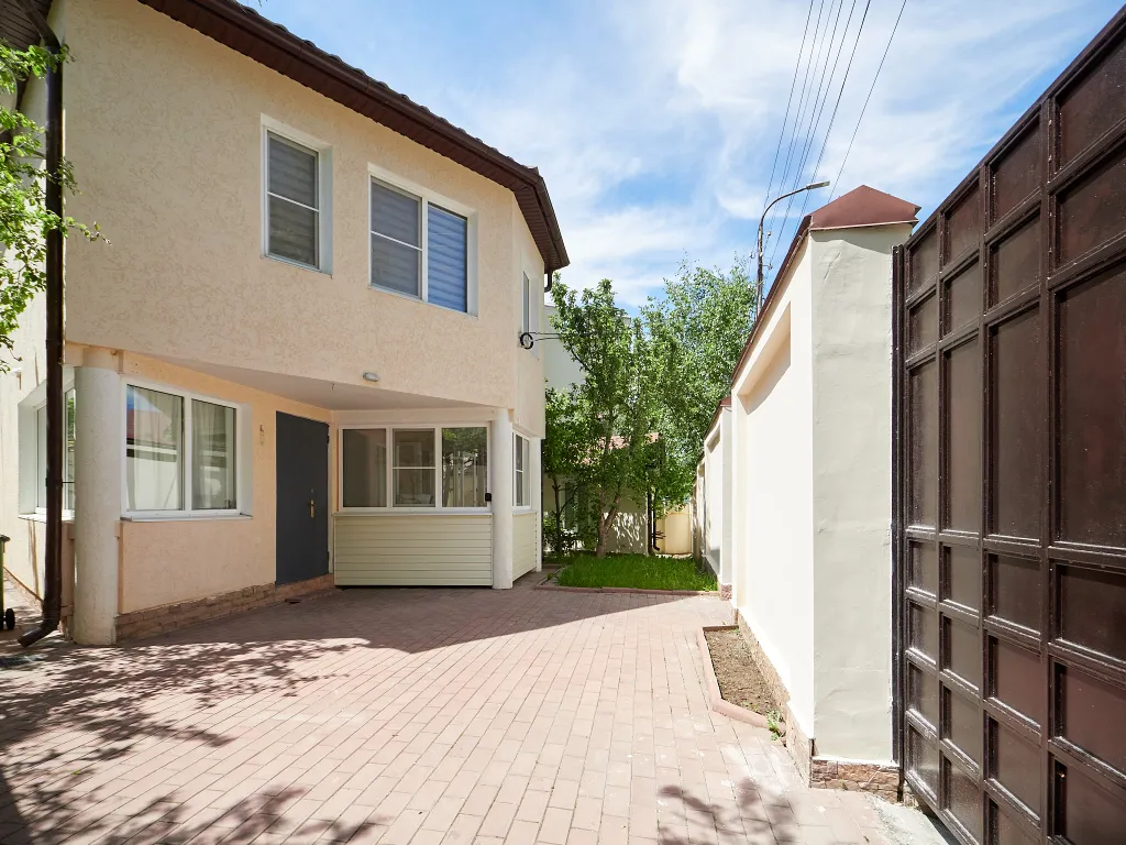 Коттедж Дом в Кисловодске — аренда посуточно в Кисловодск